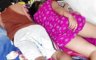 Faat Gyi Mumma Ki Burr, Desi Boy Share Bed With Step Mumma In the air Obscene Hindi Audio