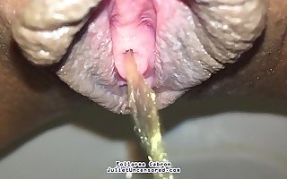 #JulietUncensoredRealityTV Season 2 Episode 35: Closeup Milf Pussy Peeing